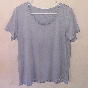 Nike drifit scoop neck t-shirt